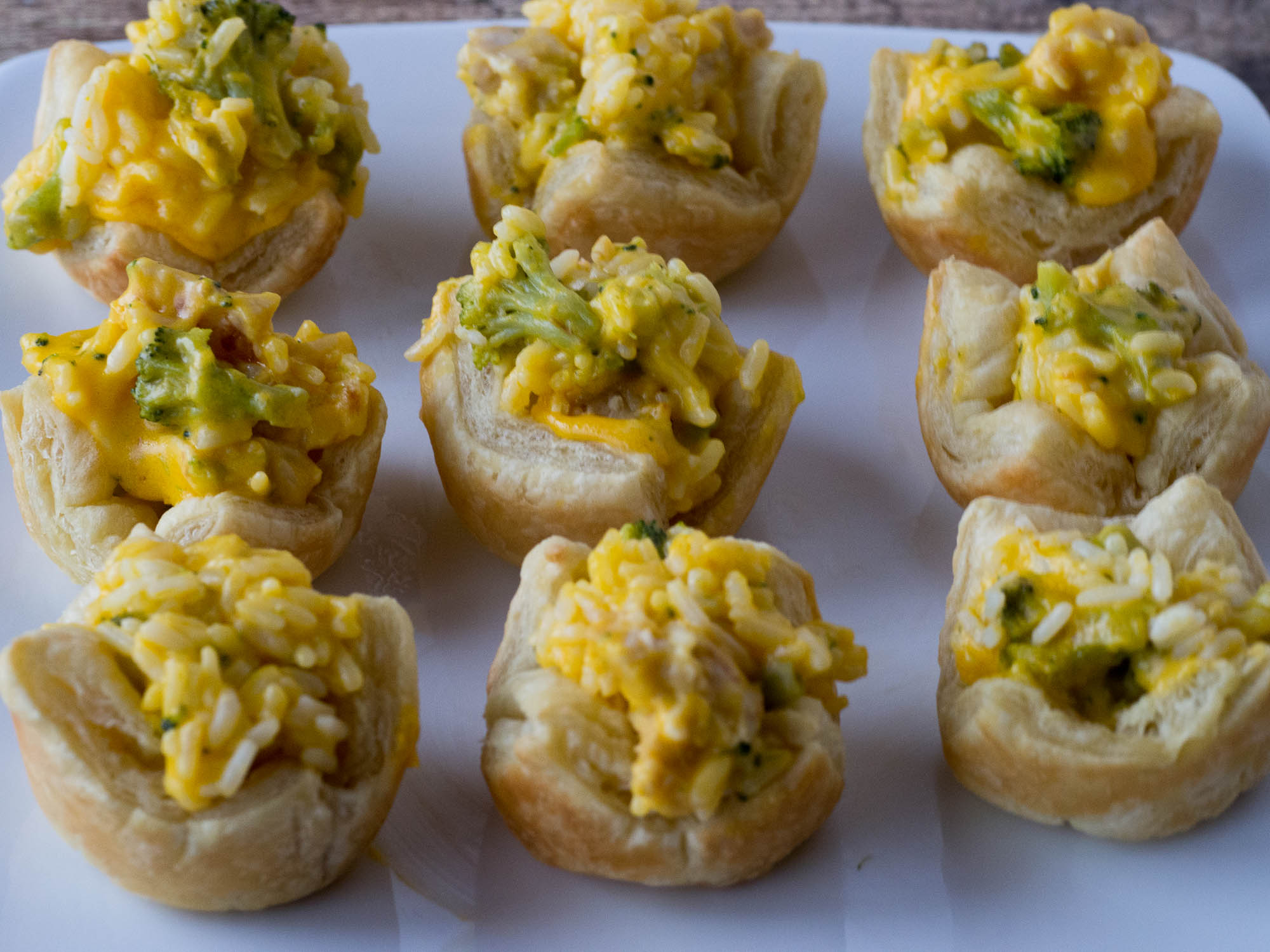 Puffed Pastry Cups with Cheesy Chicken and Rice Casserole