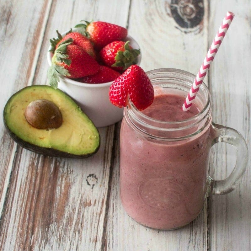 smoothie with avocado and strawberry for breakfast