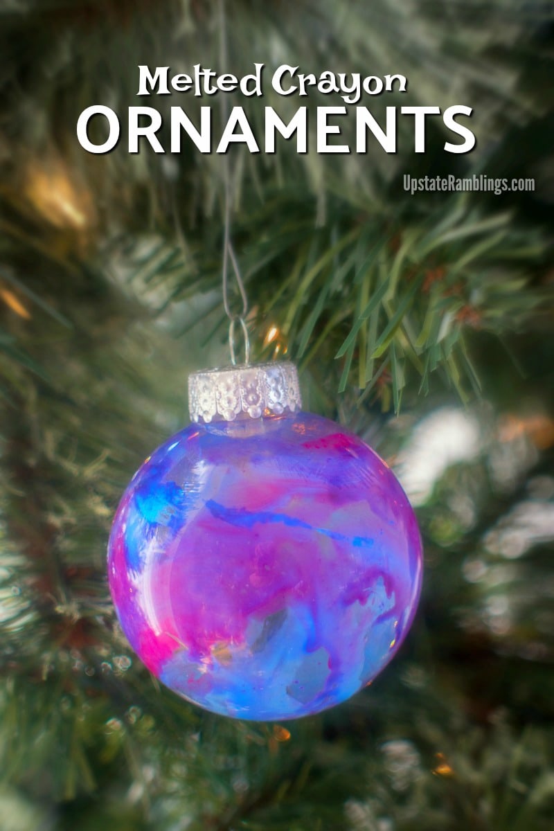 These easy melted crayon Christmas ornaments are pretty and fun to make. Make great memories with your family this holiday season creating this fun DIY ornament. They also are a great homemade holiday gift idea. #christmas #DIY #homemadechristmas #ornament