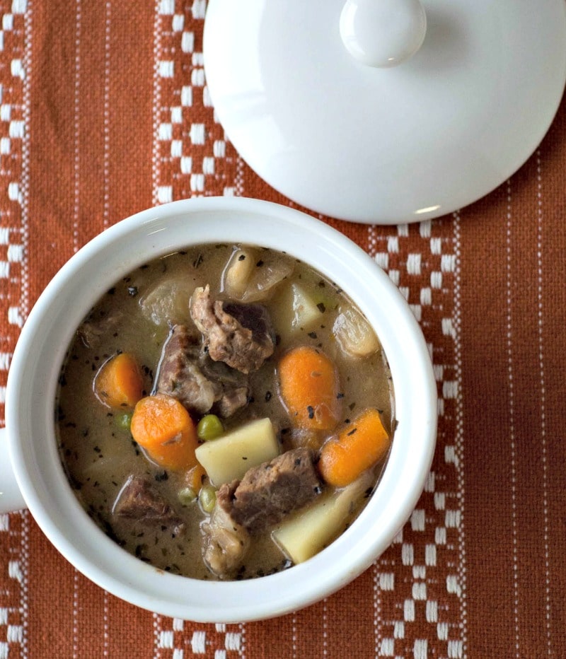 Easy Beef Stew Recipe | Pressure Cooker recipe | Slow Cooker Stew | Instant Pot Beef Stew | Hearty Beef Stew