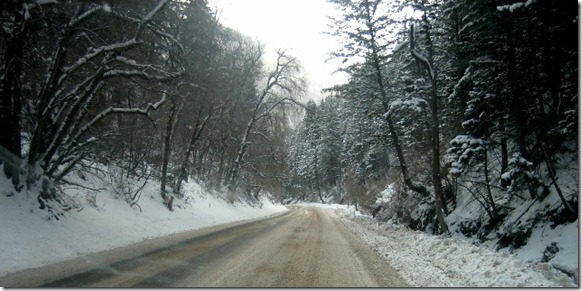 snowy road (640x318)