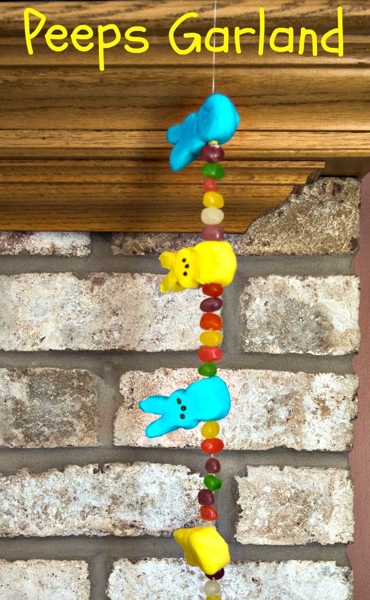 Easy Easter Garland made of Peeps and Jelly Beans
