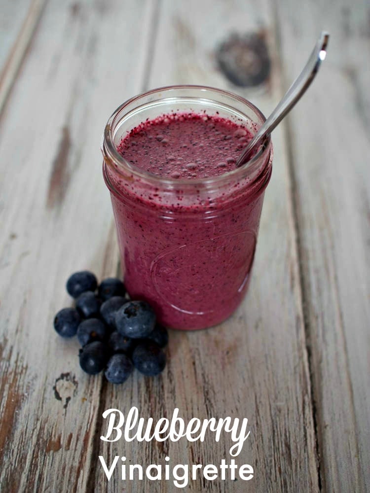 Blueberry vinaigrette smoothie with beet.
