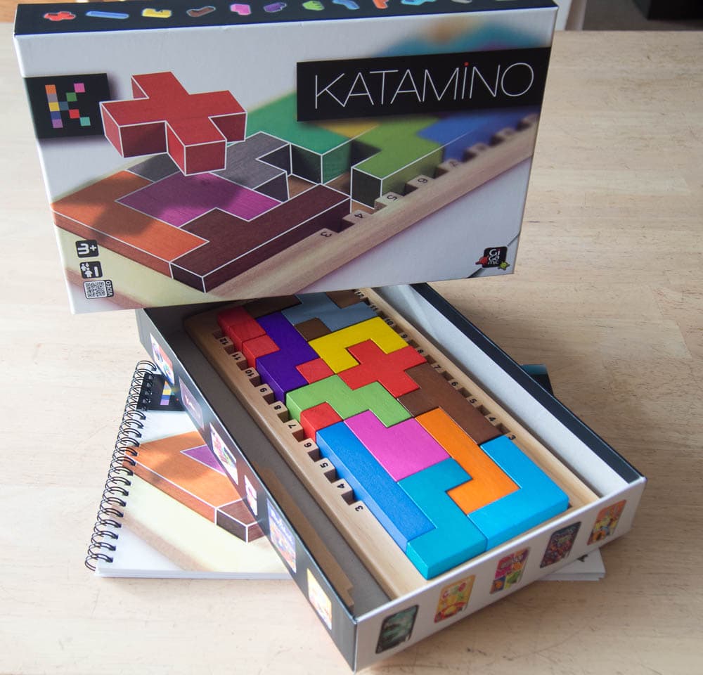 Katamino game from Gigamic games