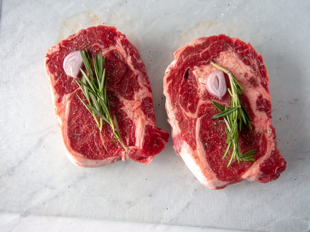 sous vide steak with rosemary and shallots
