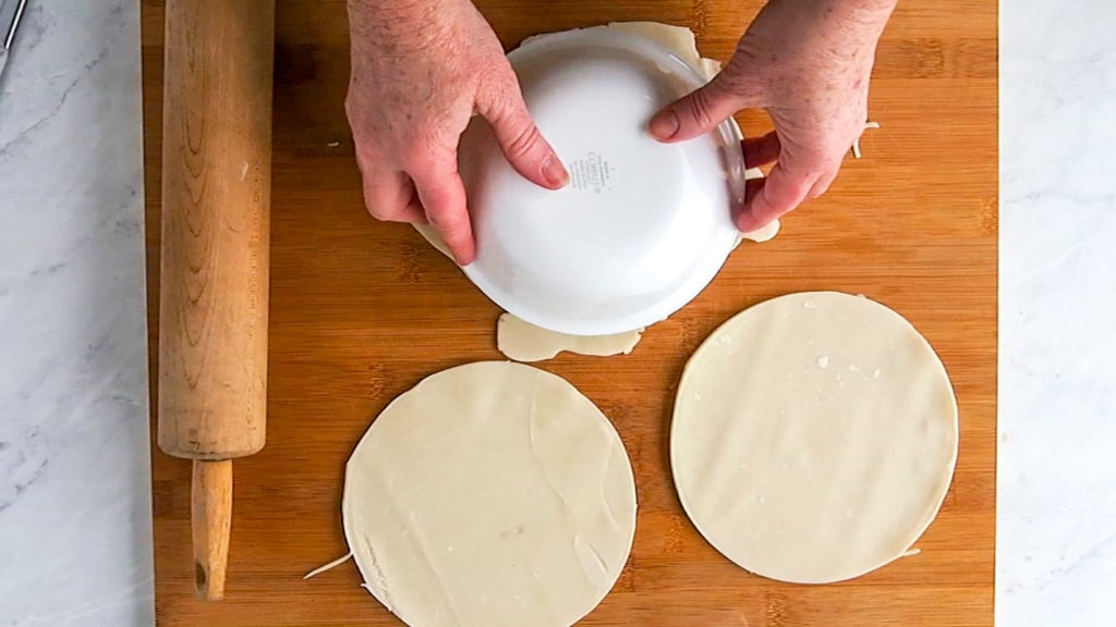 making the pie dough circles