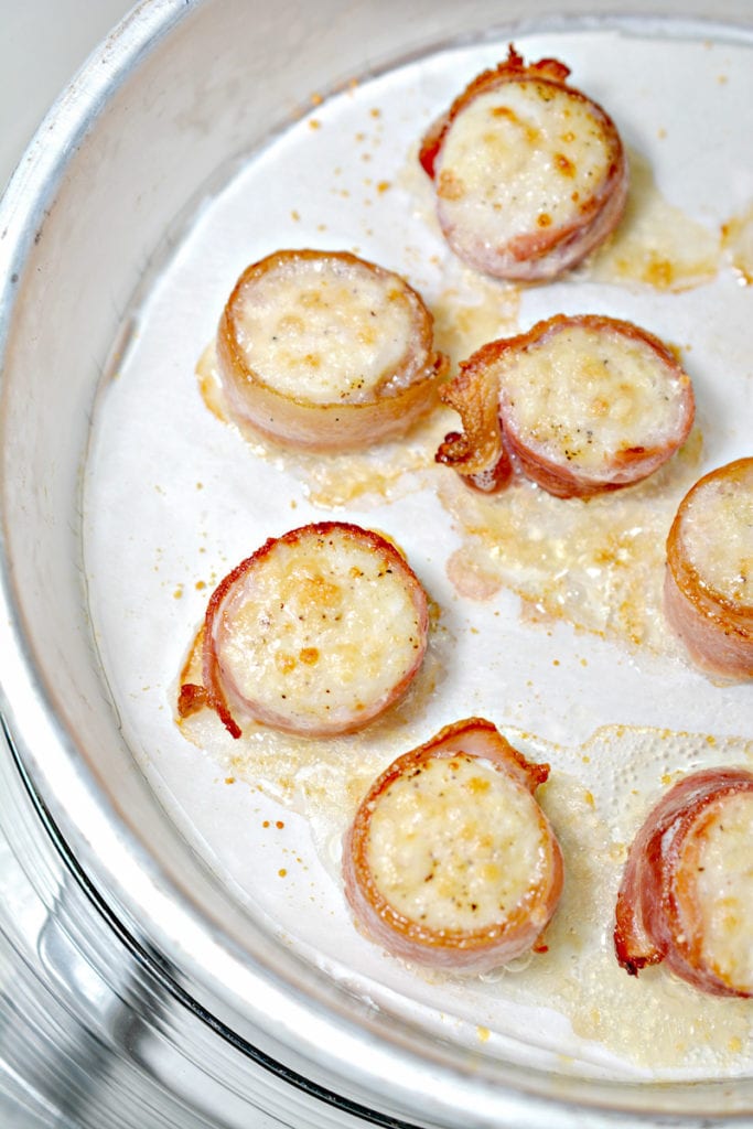 cooking scallop wrapped in bacon in the air fryer