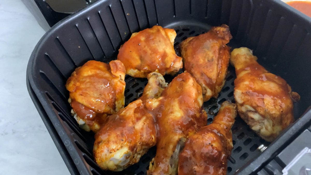 chicken with bbq sauce in air fryer basket