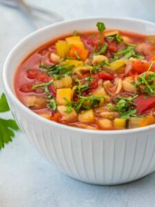 bowl of instant pot minestrone soup