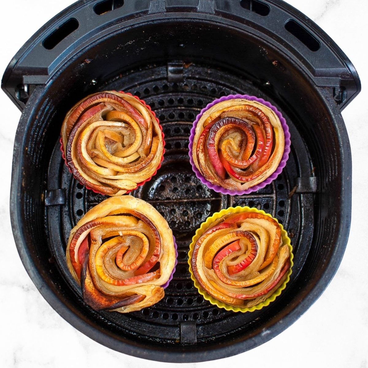 apple roses in air fryer after cooking