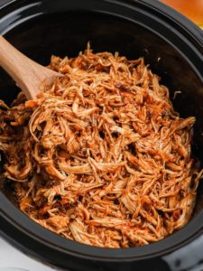 cropped-slow-cooker-pulled-chicken-24.jpg