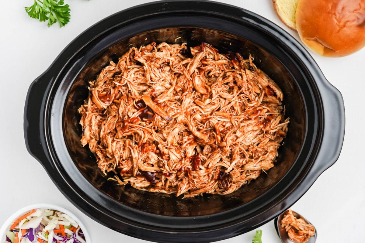 crock pot barbecue chicken after cooking