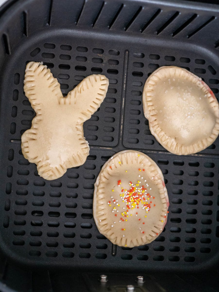 hand pies in air fryer basket