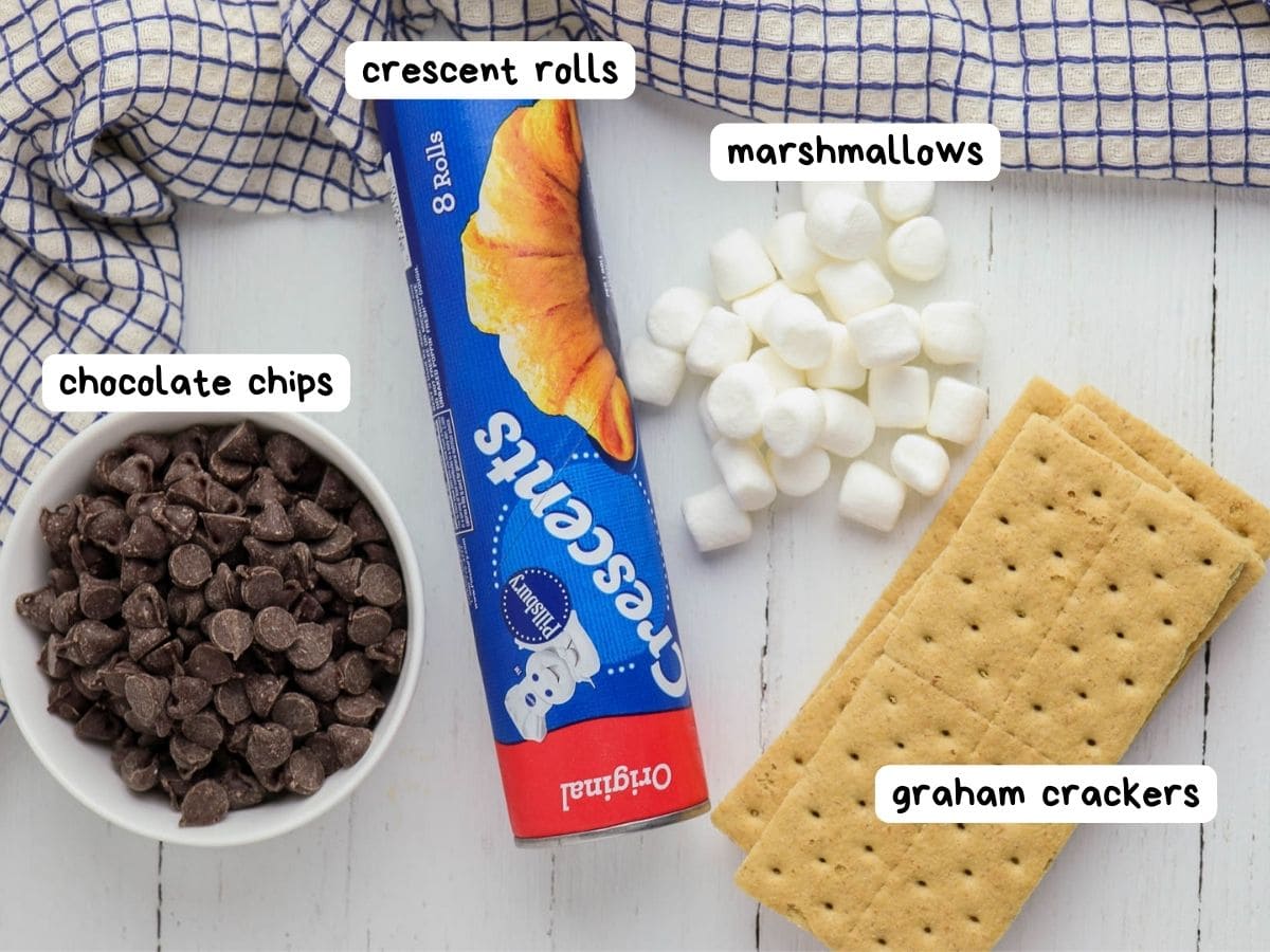 labeled ingredient picture for smores crescent rolls