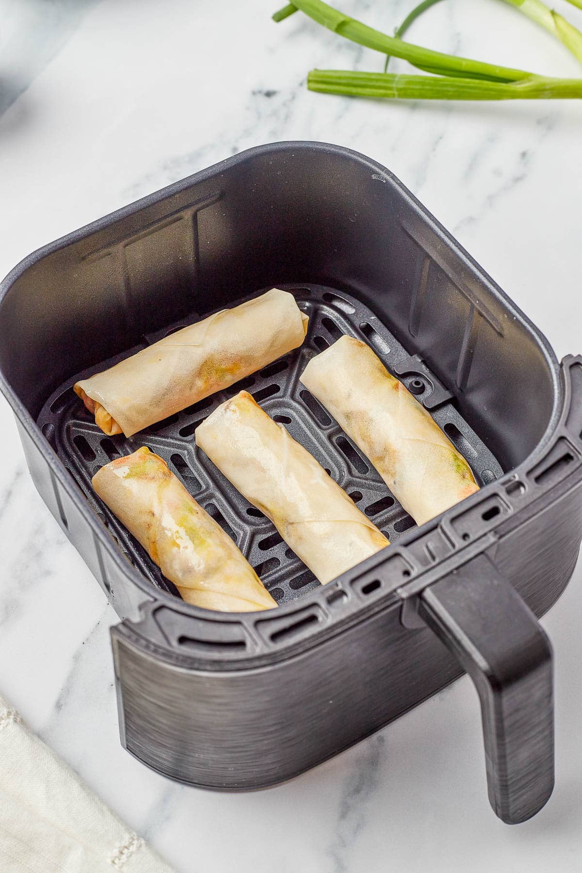 spring rolls in air fryer before cooking