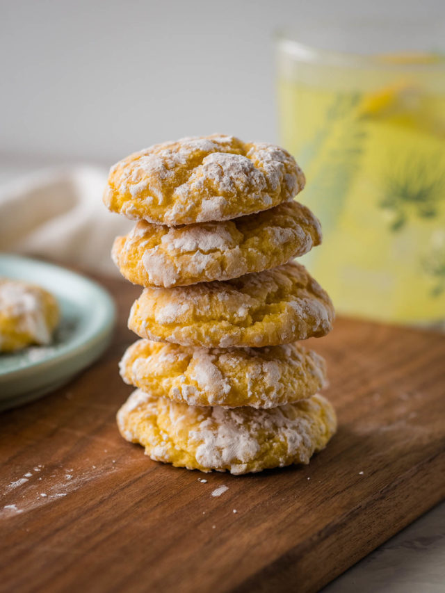 Lemon Whippersnaps – Cool Whip Cookies