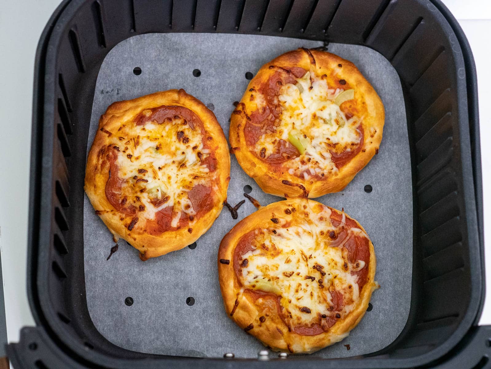 The Best Air Fryer Pizza - The Petite Cook™