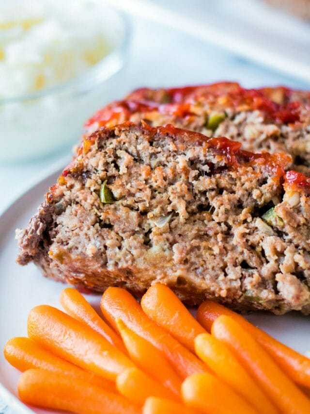 Meatloaf with Ritz Crackers