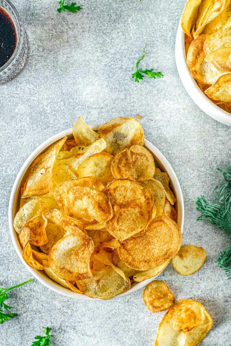 Top view of a bowl of air fryer potato chips.