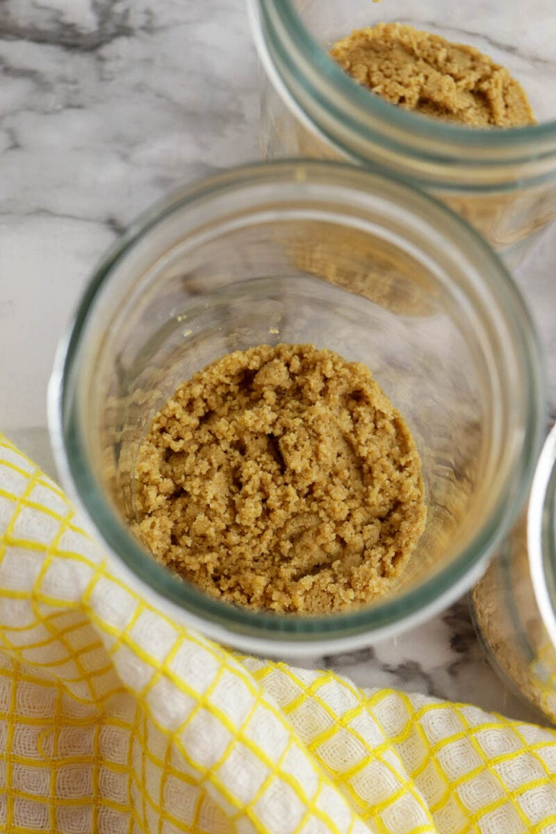 Fill the mason jar with crushed graham cracker crumbs.