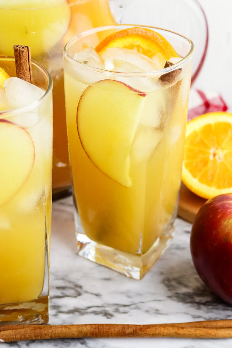 Glass of apple cider punch.