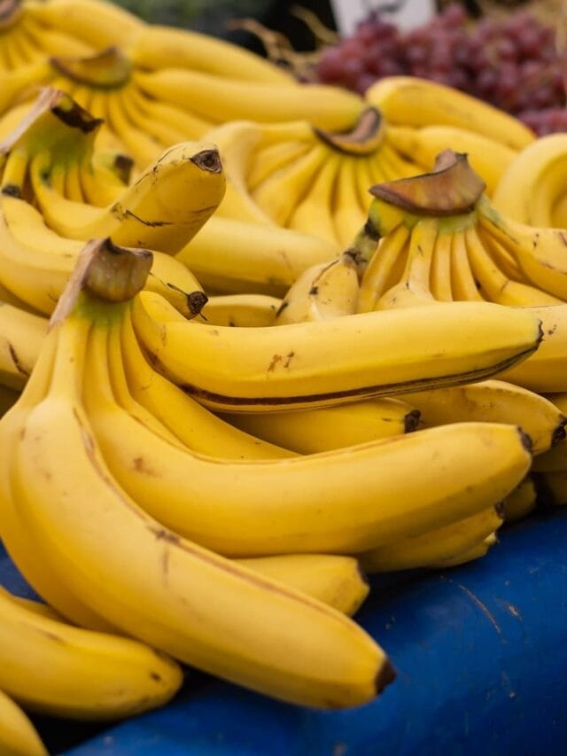 How to Store Bananas